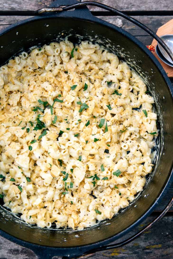 Mac and cheese in a dutch oven