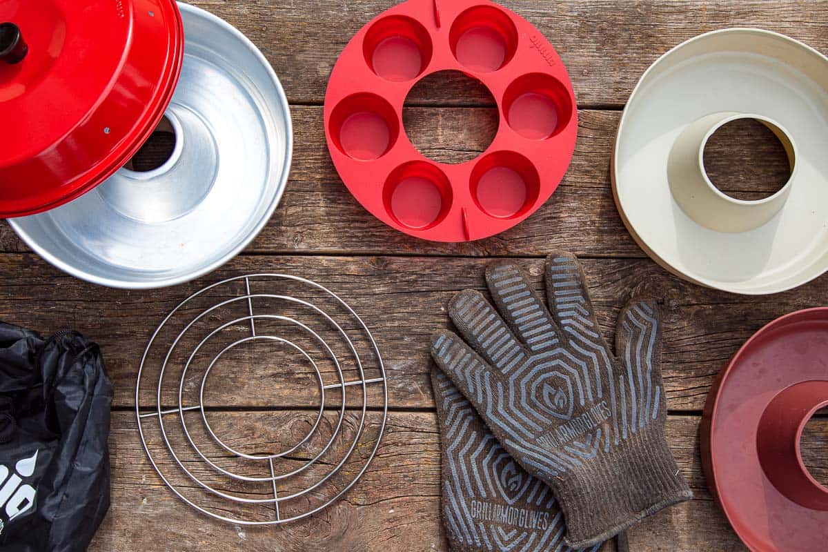 Omnia stove accessories on a wooden table