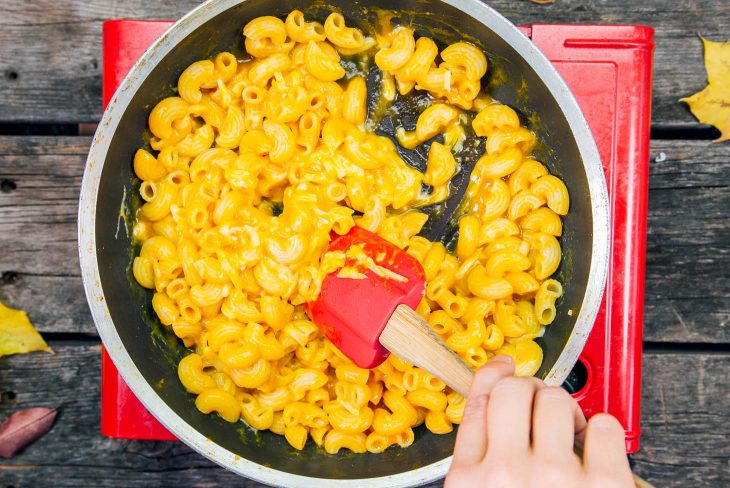 Pumpkin mac and cheese in a skillet