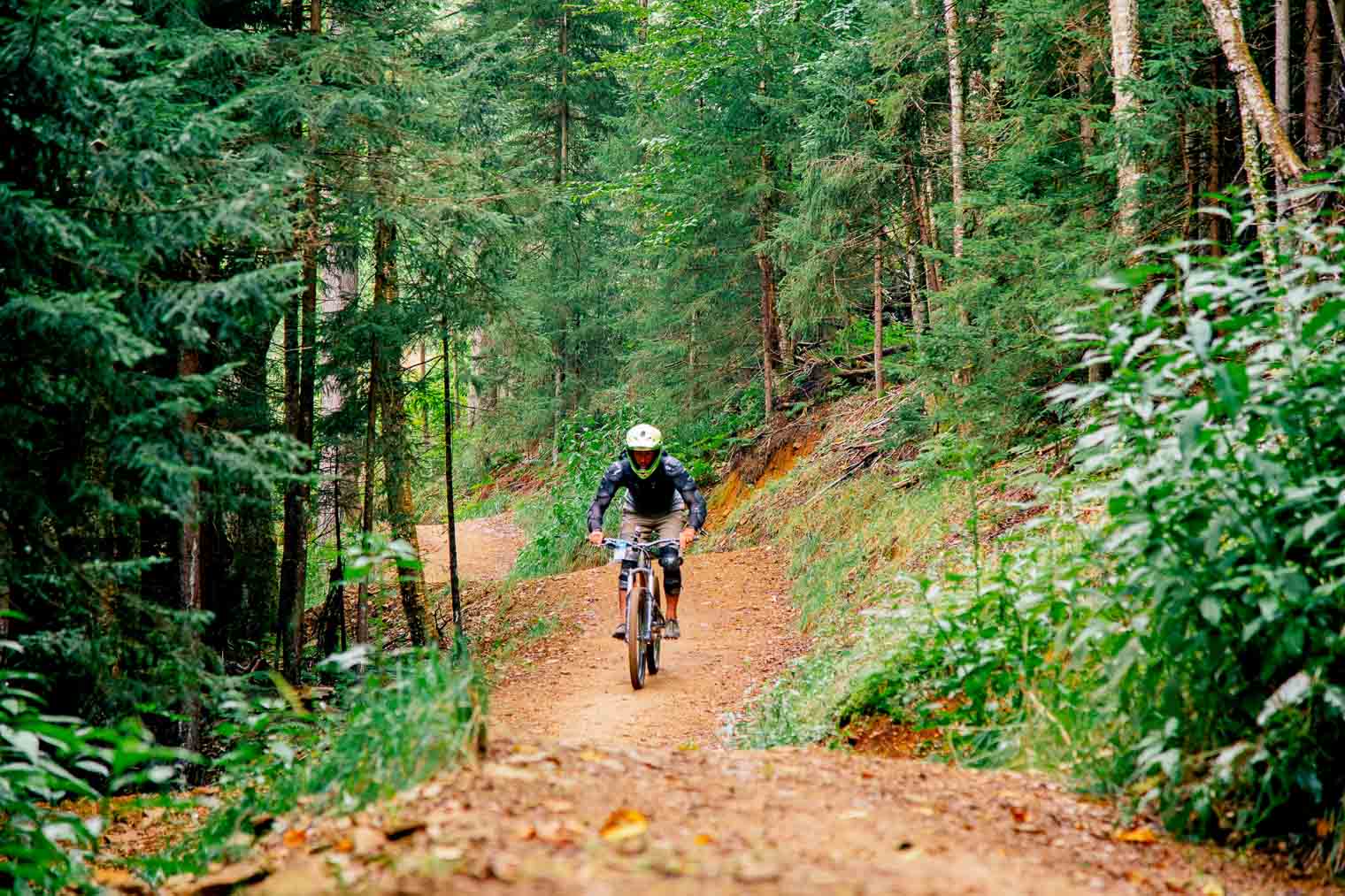 Michael downhill Mountain Biking at Snowshoe in West Virginia