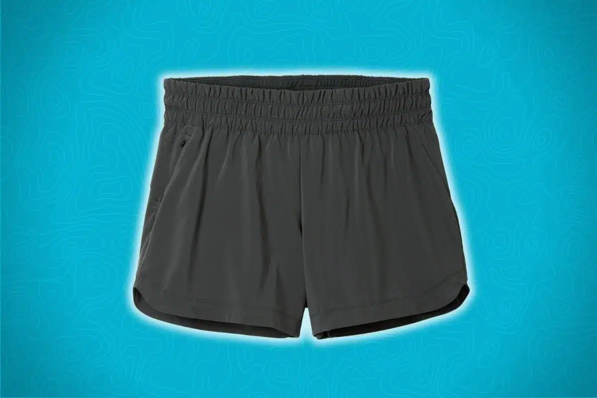 Womens Active Pursuits Shorts product image.